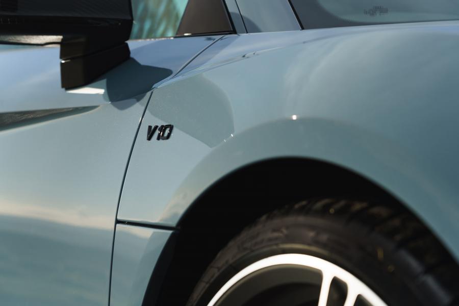 Детали экстерьера Audi R8 V10 Performance 2019 года  (UK) (фото 96 из 136)